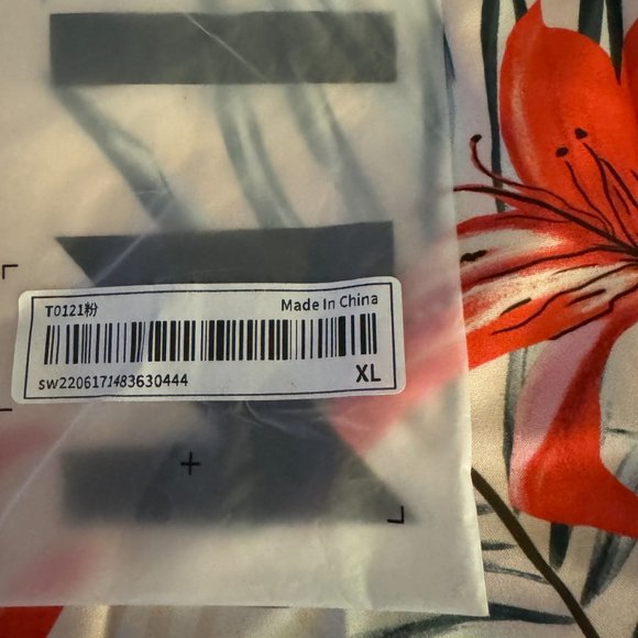 Halter Sundress with Side and Back Cut-Out and Front Slit EXTRA LARGE NIB - Picture 7 of 10